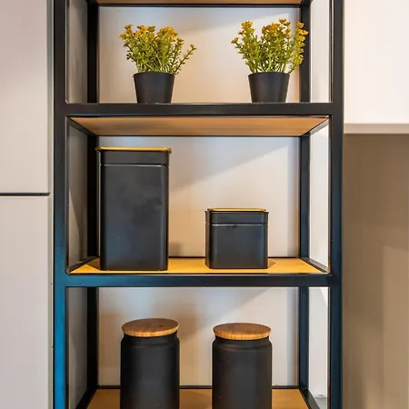 Stylish One-bedroom Haven Near Doctor Garden Sofia
