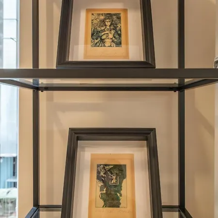 Stylish One-bedroom Haven Near Doctor Garden